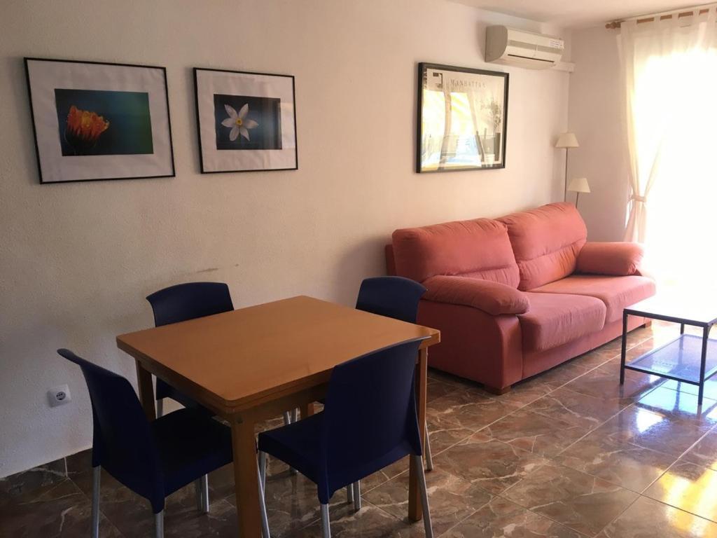 Xaloc Solo Familias Serviplaya بلايا دي غسيراكو المظهر الخارجي الصورة