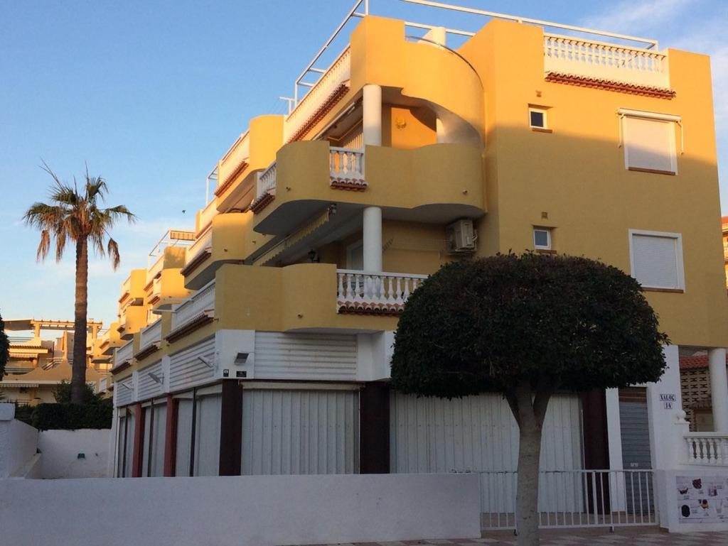 Xaloc Solo Familias Serviplaya بلايا دي غسيراكو المظهر الخارجي الصورة