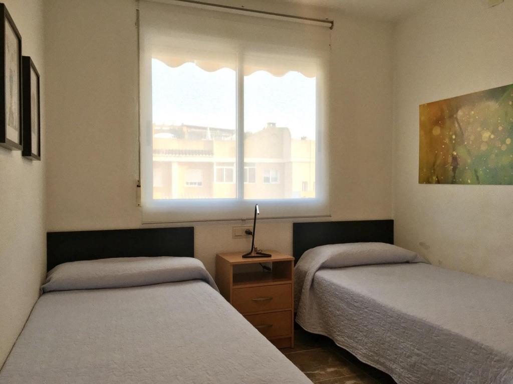 Xaloc Solo Familias Serviplaya بلايا دي غسيراكو المظهر الخارجي الصورة
