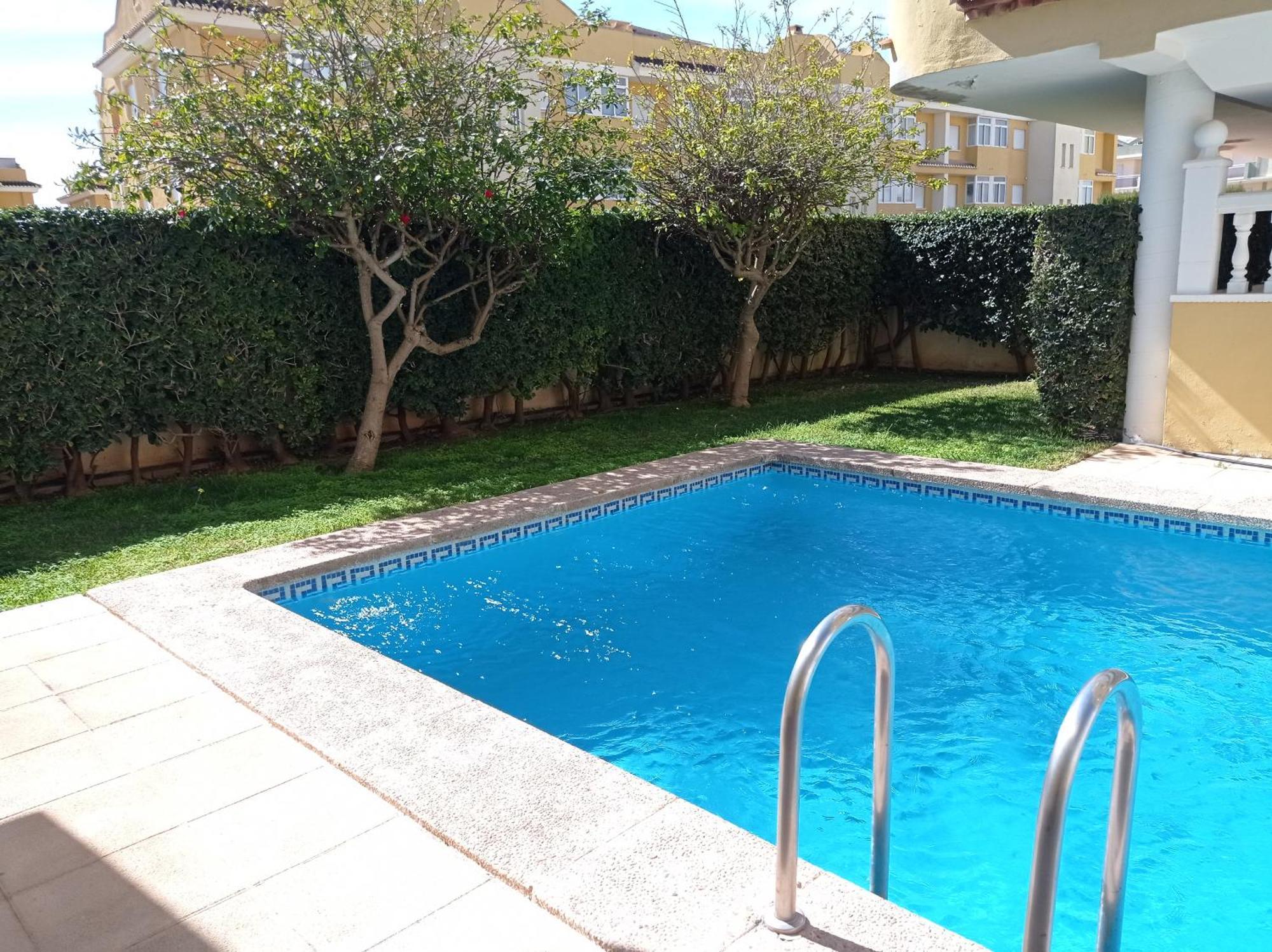 Xaloc Solo Familias Serviplaya بلايا دي غسيراكو المظهر الخارجي الصورة